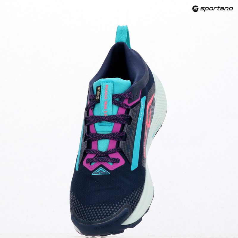 Кросівки для бігу чоловічі Nike Pegasus Trail 5 GORE-TEX midnight navy/hyper pink/glacier blue 16