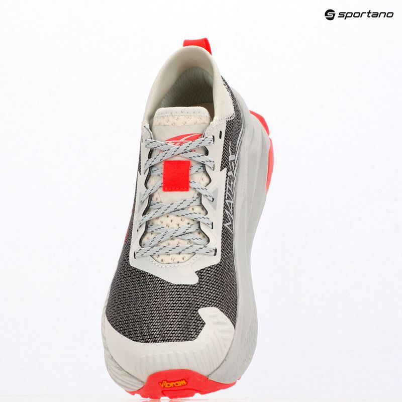 Кросівки для бігу жіночі Altra Olympus 275 white/coral 9