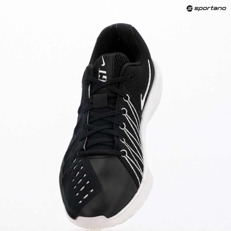 Кросівки баскетбольні чоловічі Nike G.T. Cut Academy 2 black/pure platinum/white 9