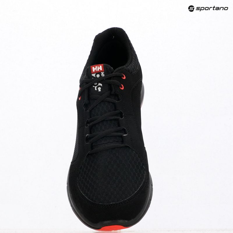 Кросівки чоловічі Helly Hansen Ahiga V4 Hydropower off black/alert red 11