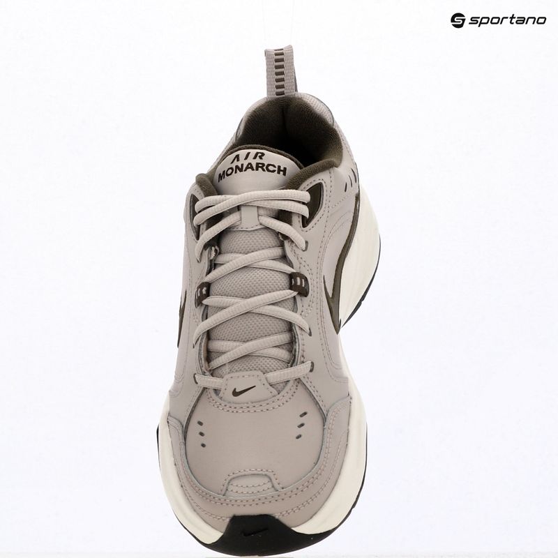 Кросівки для тренувань чоловічі Nike Air Monarch IV moon particle/black/dark hazel 11