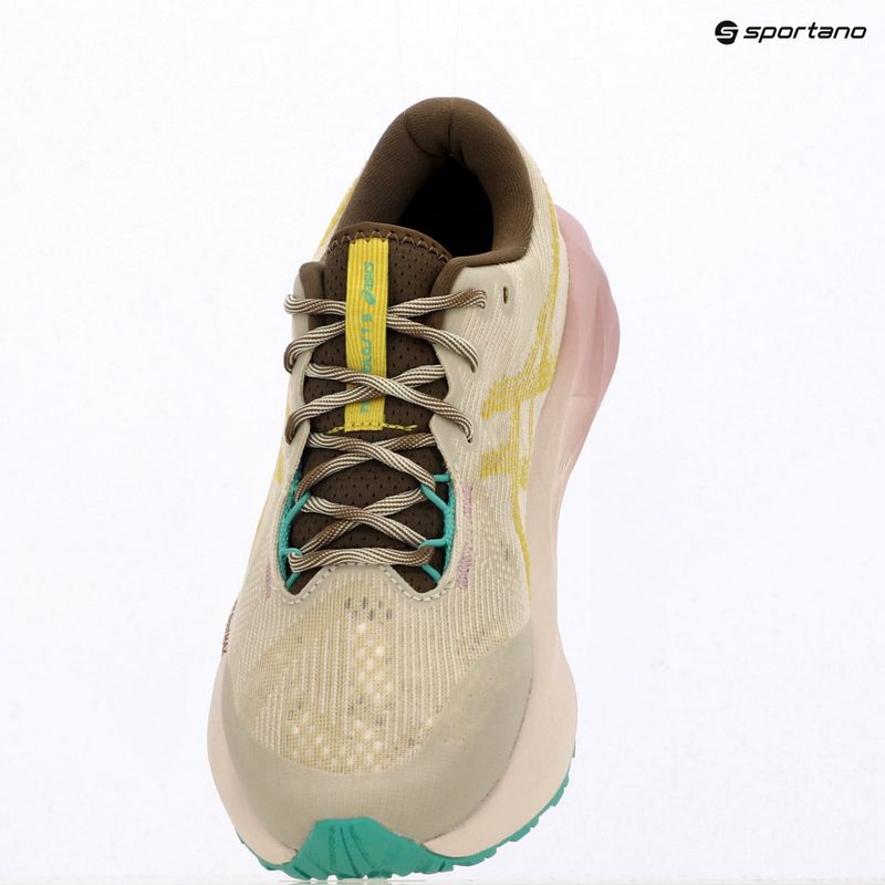 Кросівки для бігу чоловічі ASICS Gel-Nimbus 28 TR light dust/cacti 17