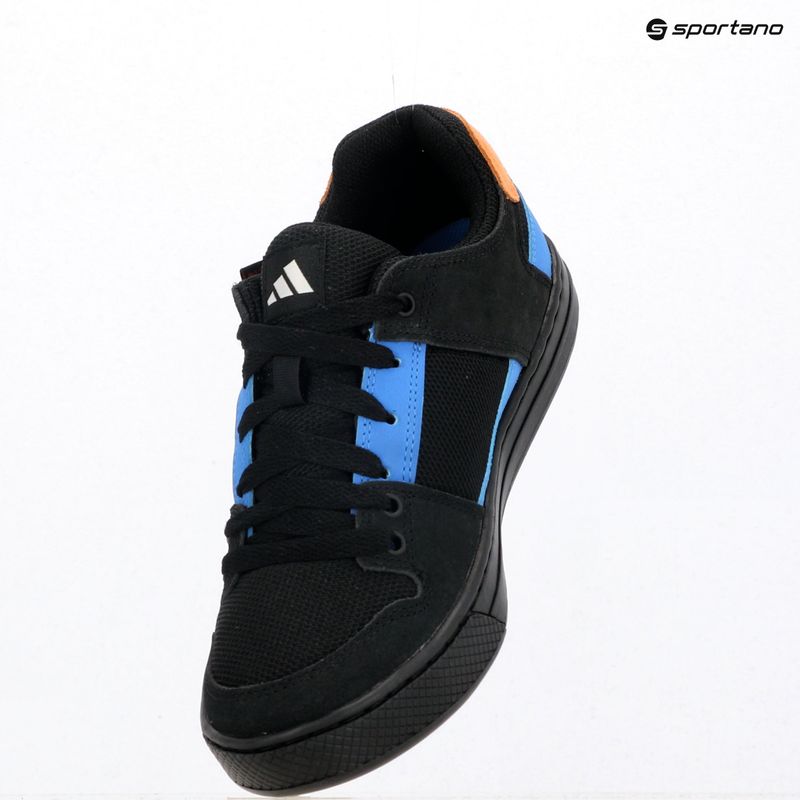 Чоловічі велосипедні туфлі платформи adidas FIVE TEN Freerider core black/off white/ray blue 9