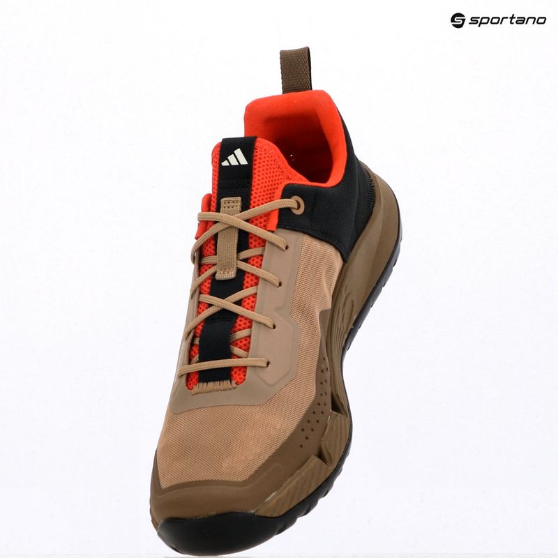 Чоловічі велосипедні туфлі платформи adidas FIVE TEN Trailcross LT cardboard/off white/core black 9