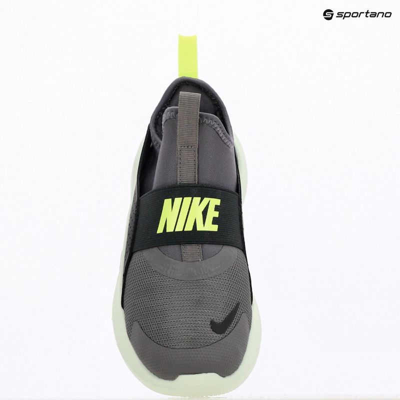 Взуття дитяче Nike Flex Runner 4 pencil point/black/volt ice/anthracite 6