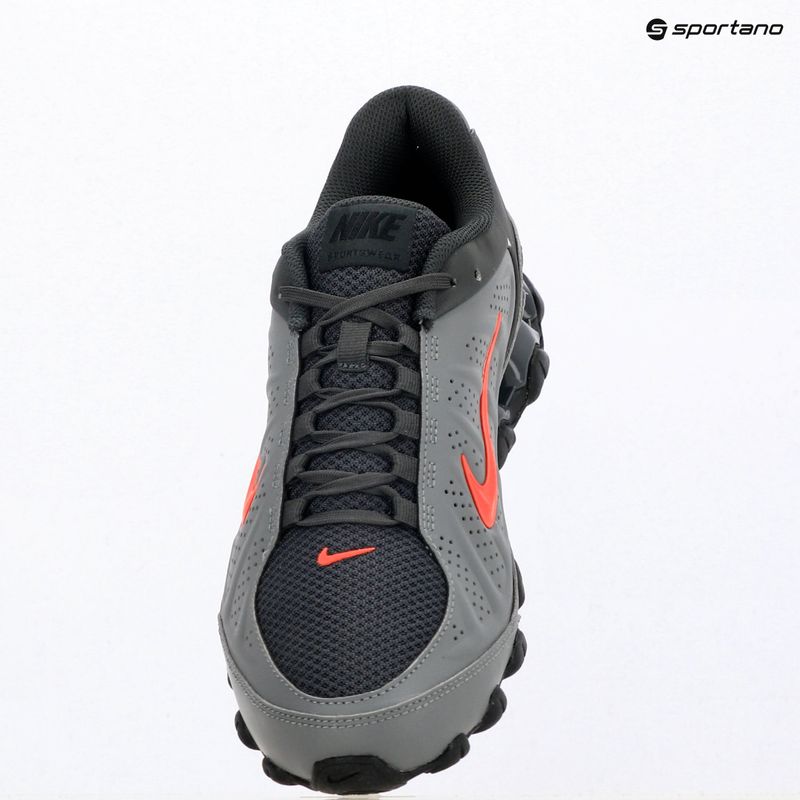 Взуття чоловіче Nike Nike Reax 8 smoke grey/black/bright crimson 6