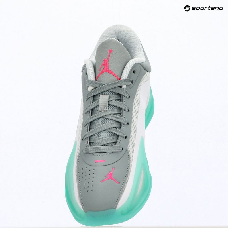 Кросівки для баскетболу жіночі Jordan Heir Series 2 white/metallic silver/light pumice 13