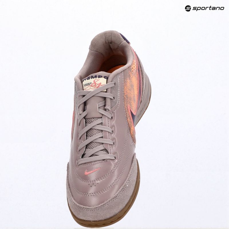 Кросівки футбольні чоловічі Nike Tiempo Streetgato PRM IC light violet ore/gum dark brown/peony 10