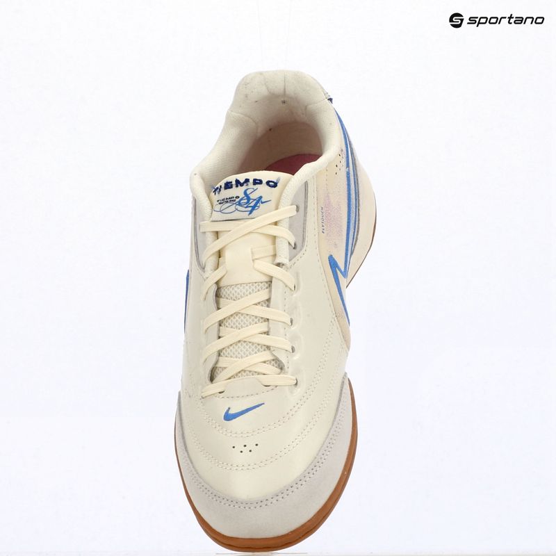 Кросівки футбольні чоловічі Nike Tiempo Streetgato PRM IC coconut milk/gum medium brown/blue crystal 11