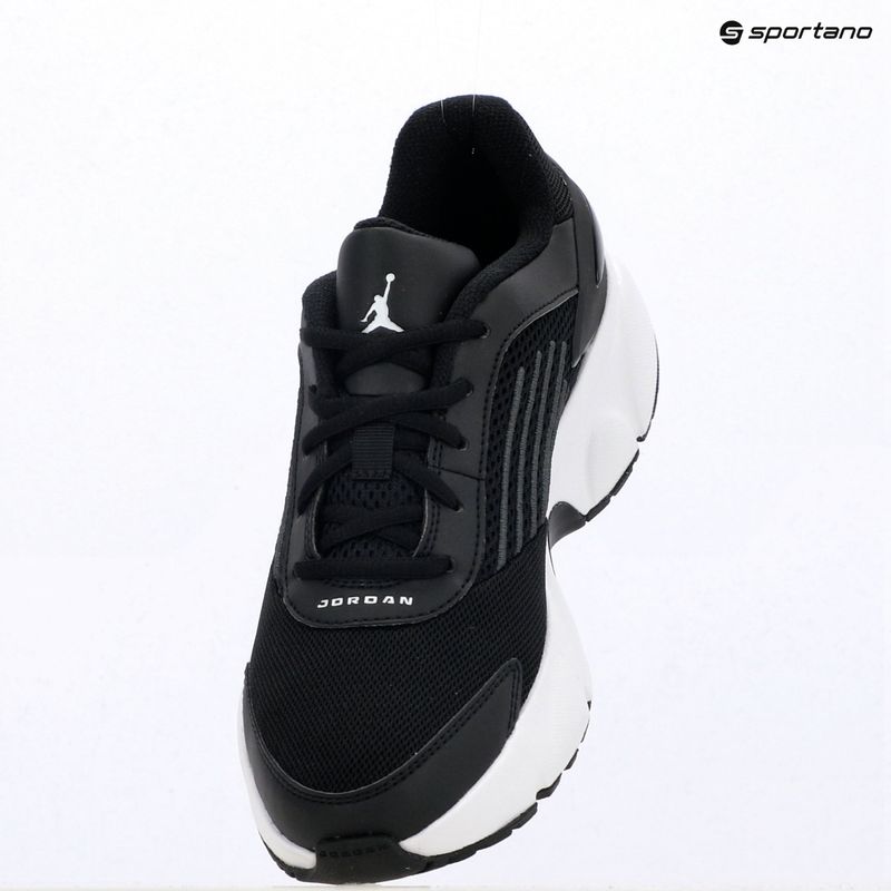 Взуття Nike Jordan Trunner Flow чорний/антрацит/білий 9