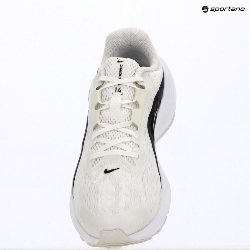 Кросівки для бігу чоловічі Nike Downshifter 14 summit white/black/white/metallic silver 13