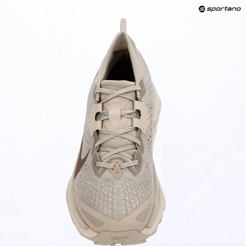 Жіночі бігові кросівки Nike ACG Zegama Trail cream ii/light orewood brown/diffused taupe 9