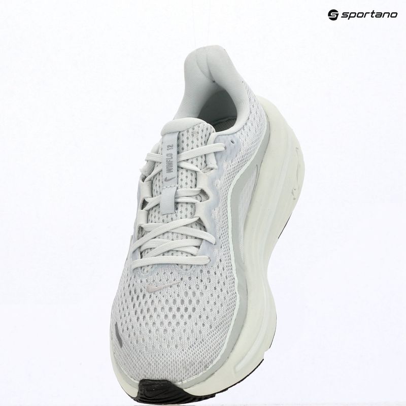 Кросівки для бігу жіночі Nike Winflo 12 off white/barely green/metallic silver 14