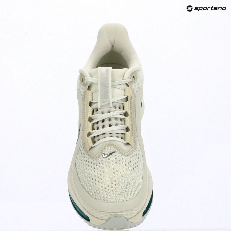 Кросівки для бігу жіночі Nike Pegasus Premium sea glass/malachite/metallic silver 15