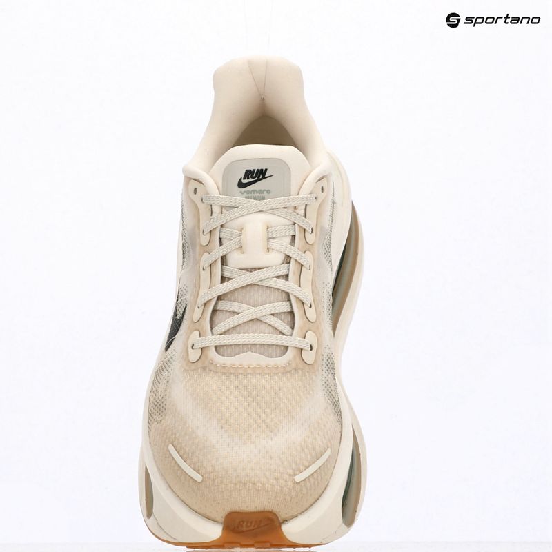 Кросівки для бігу чоловічі Nike Vomero Premium pale ivory/sanddrift/black spruce 13