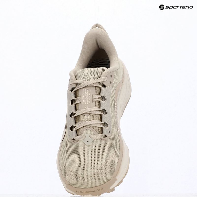 Кросівки для бігу жіночі Nike ACG Pegasus Trail cream ii/light orewood brown/cream ii 14