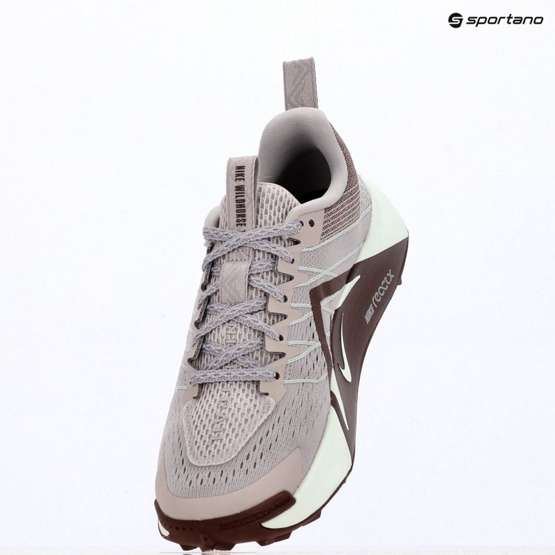 Кросівки для бігу жіночі Nike Wildhorse 10 silver lilac/tattoo/barely green 9