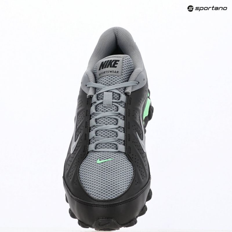 Чоловічі кросівки Nike Reax 8 SL чорний/illusion green/cool grey 9