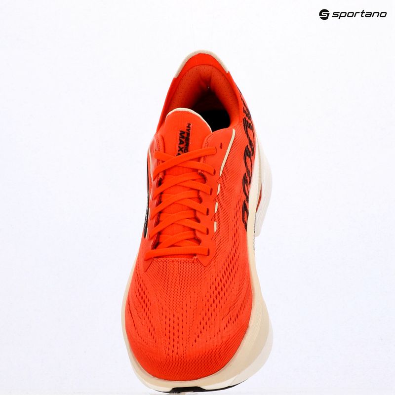 Кросівки для бігу чоловічі Brooks Hyperion Max 4 tigerlily/wood ash/black 9