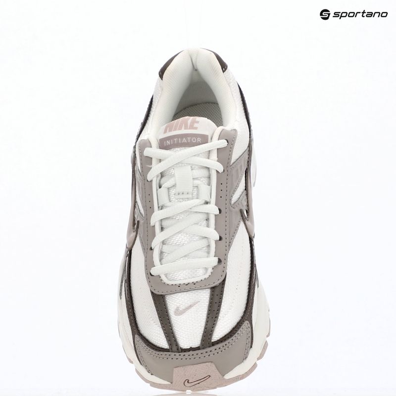 Взуття жіноче Nike Initiator summit white/cave stone/platinum violet 8