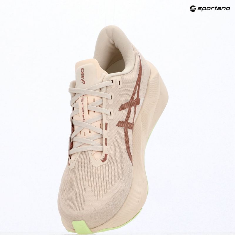 Кросівки для бігу чоловічі ASICS Novablast 6 rose dust/illuminate yellow 9