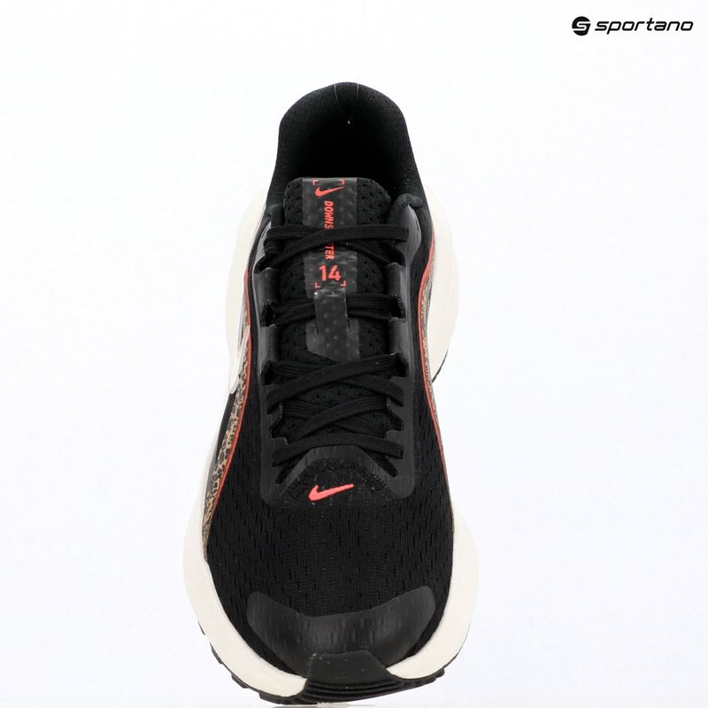 Кросівки для бігу жіночі Nike Downshifter 14 black/british khaki/fusion red/sail 8