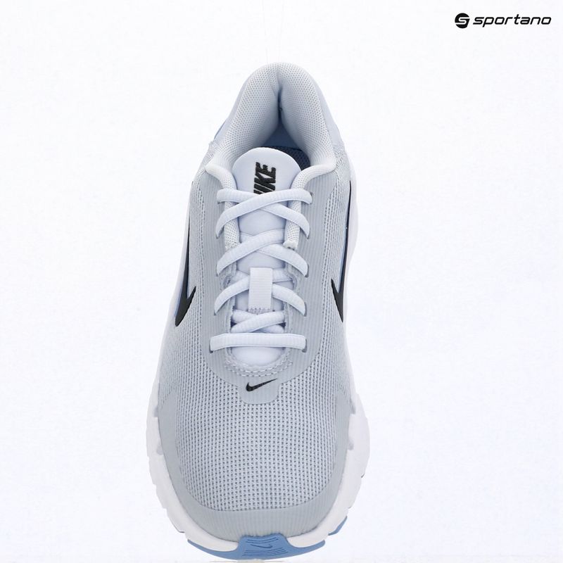 Кросівки для тренувань жіночі Nike Flex Train football grey/aluminum/white/anthracite 10