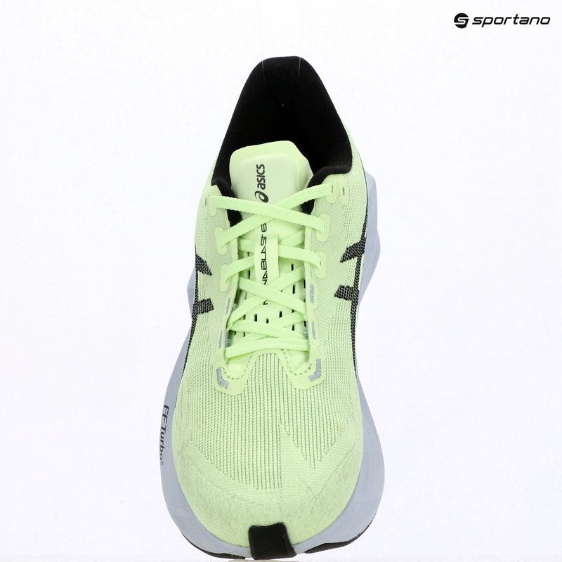 Кросівки для бігу чоловічі ASICS Novablast 6 illuminate yellow/black 9