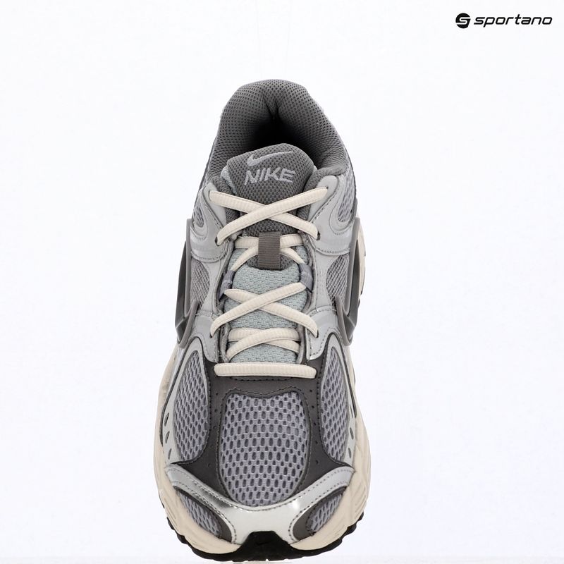 Взуття чоловіче Nike V5 RNR cement grey/grey fog/cement grey 8