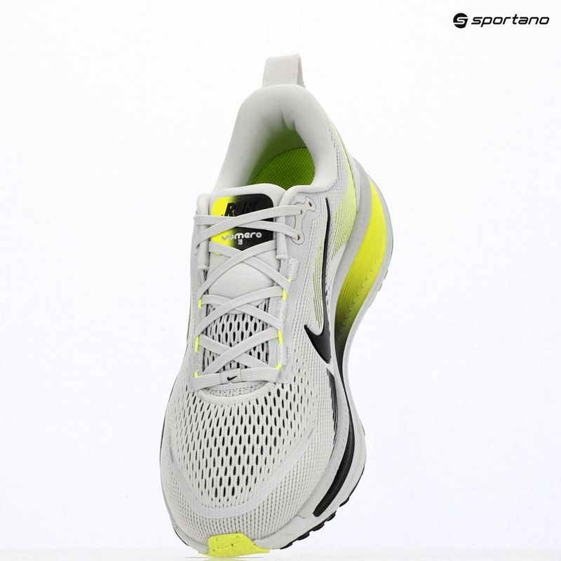 Кросівки для бігу чоловічі Nike Vomero 18 photon dust/volt/black 10