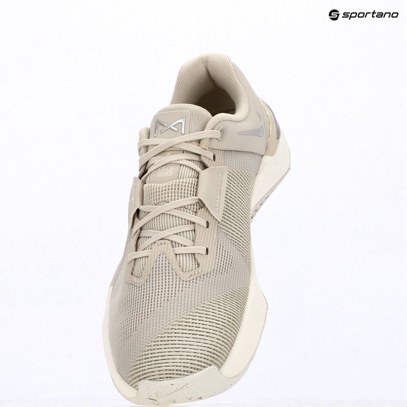 Кросівки для тренувань жіночі Nike Metcon 10 light orewood brown/phantom/metallic silver 9