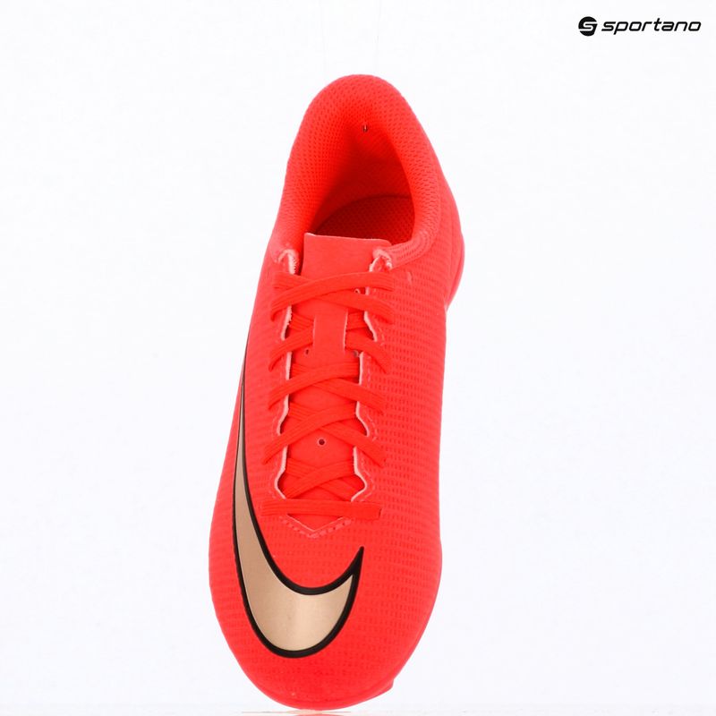 Футбольне взуття дитяче Nike Jr. Mercurial Vapor 17 Club bright crimson/blur 8
