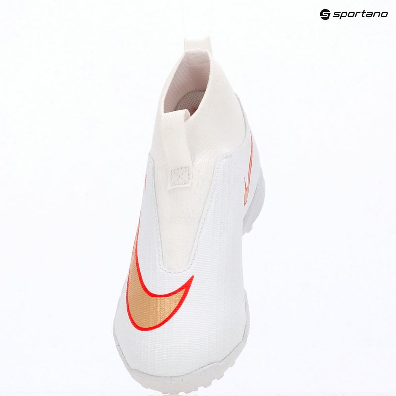 Футбольне взуття дитяче Nike Jr. Mercurial Superfly 11 Academy white/bright crimson/blur 8