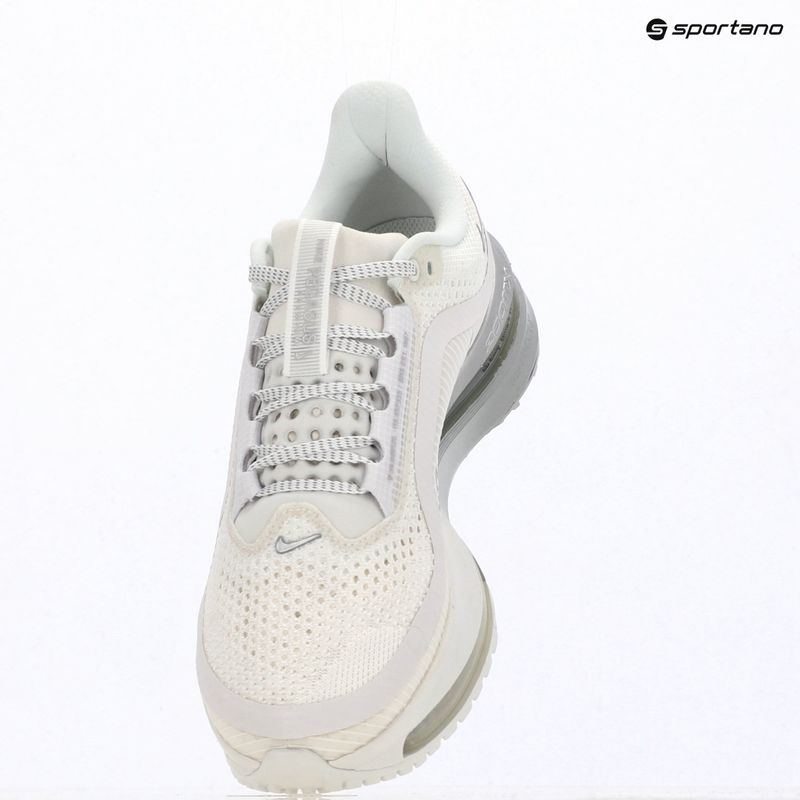 Кросівки для бігу жіночі Nike Pegasus Premium summit white/grey fog/metallic silver 14