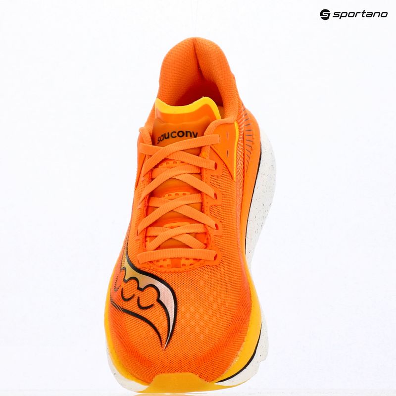 Кросівки для бігу чоловічі Saucony Endorphin Azura fuego 15
