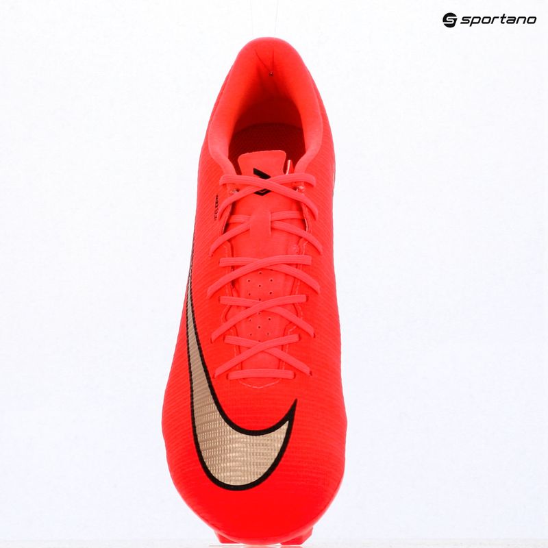 Кросівки футбольні чоловічі Nike Mercurial Vapor 17 Academy bright crimson/blur 16