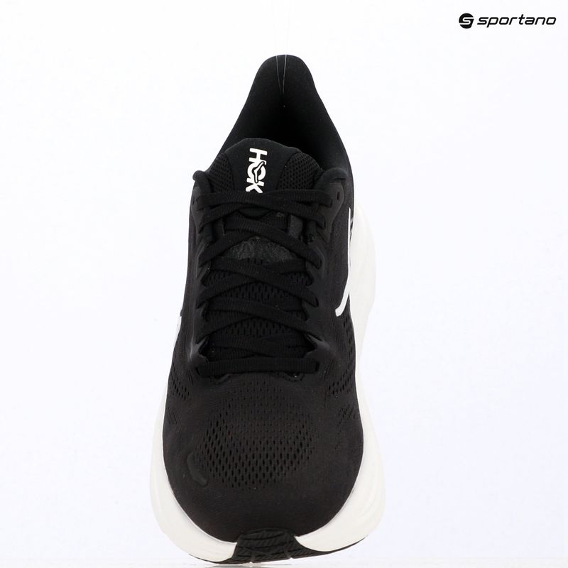 Кросівки для бігу чоловічі Hoka Clifton 11 black/white 8