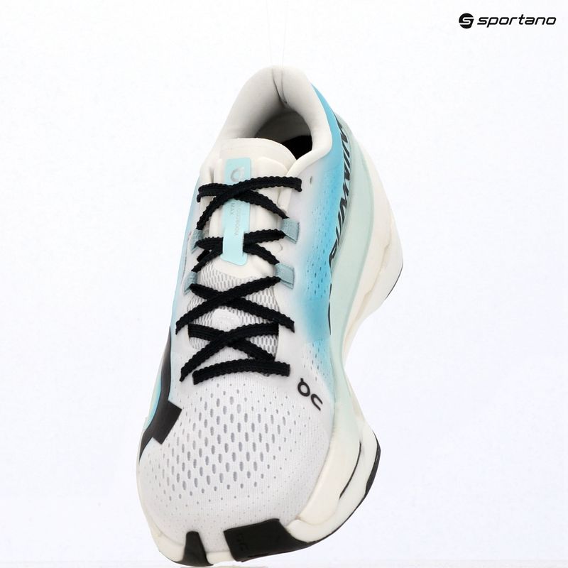 Кросівки для бігу чоловічі On Cloudboom Max white/flurry 8