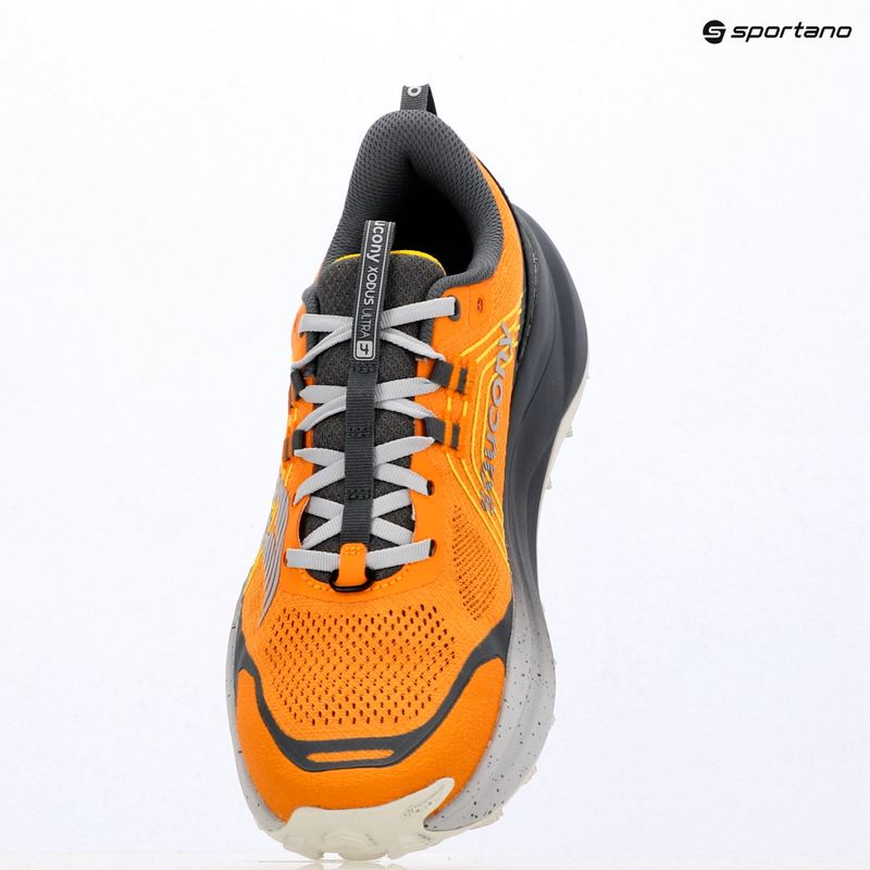 Кросівки для бігу чоловічі Saucony Xodus Ultra 4 fuego/carbon 16