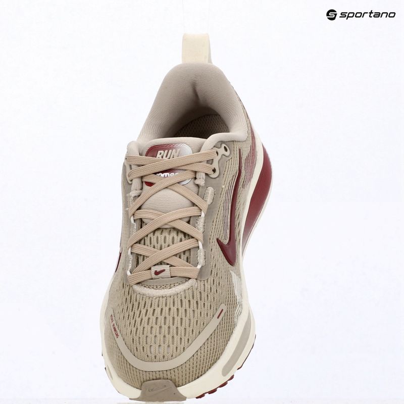 Кросівки для бігу Nike Vomero 18 cream ii/sail/pink smoke 15