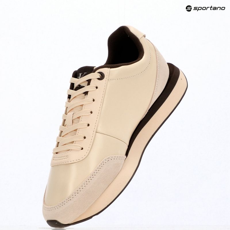 Взуття жіноче Calvin Klein HW0HW03248 Retro Runner Essential Leather light cashew/rocky brown 9