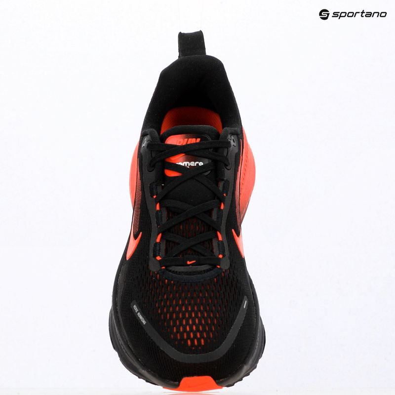 Кросівки для бігу чоловічі Nike Vomero 18 black/university red/bright crimson 17
