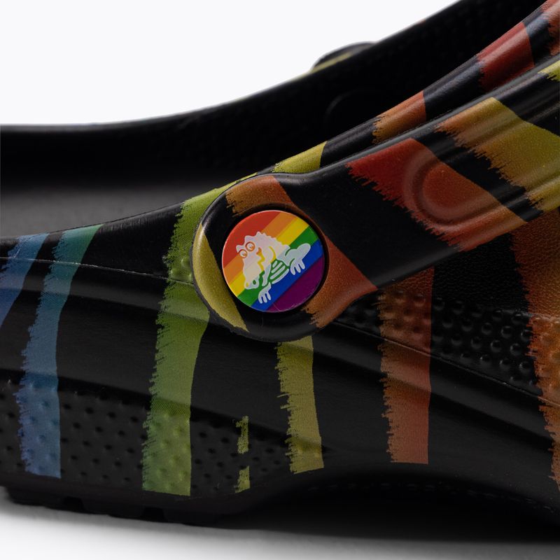 Жіночі шльопанці Crocs Класичні сезонні шльопанці з принтом зебра райдуга 9