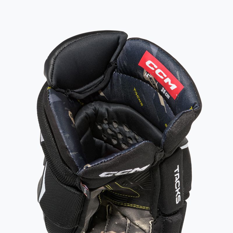Рукавиці хокейні CCM Tacks AS-V Pro SR black/white 4