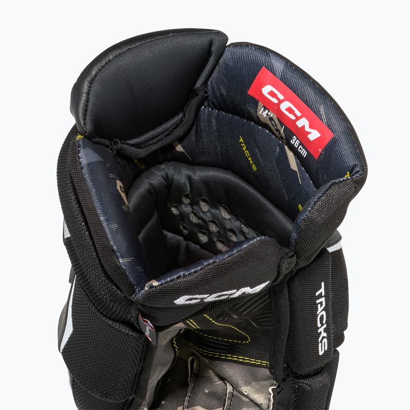 Рукавиці хокейні дитячі CCM Tacks AS-V Pro YTH black/white 4
