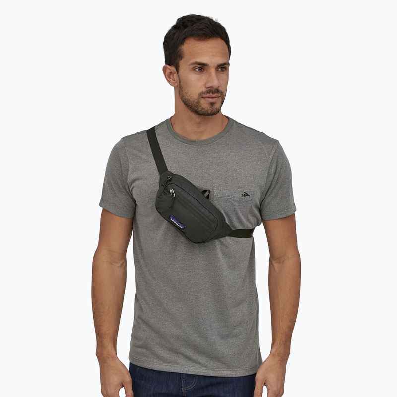 Patagonia Ultralight Black Hole Mini Hip Pack 1 л чорний мішок для нирок 6