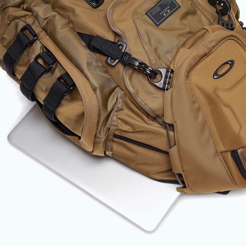 Рюкзак туристичний Oakley Kitchen Sink 34 л total coyote 4