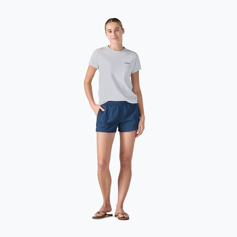 Жіноча трекінгова футболка Patagonia P-6 Logo Responsibili-Tee біла 2