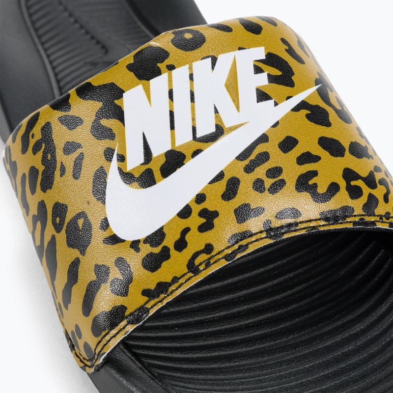 Шльопанці жіночі Nike Victori One Slide Print чорні CN9676-700 7