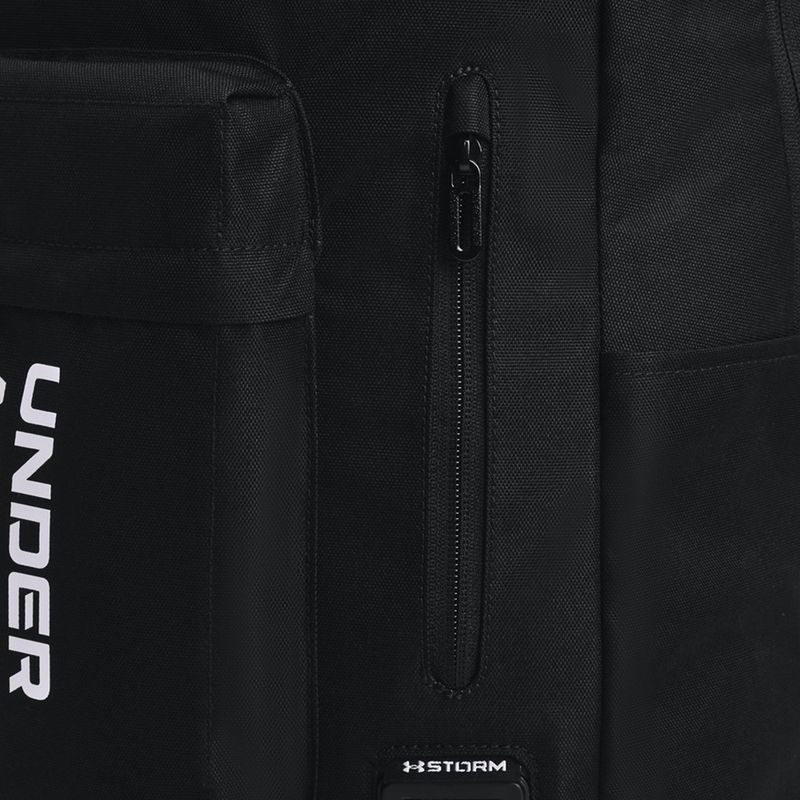 Рюкзак міський Under Armour Halftime чорний 1362365 3